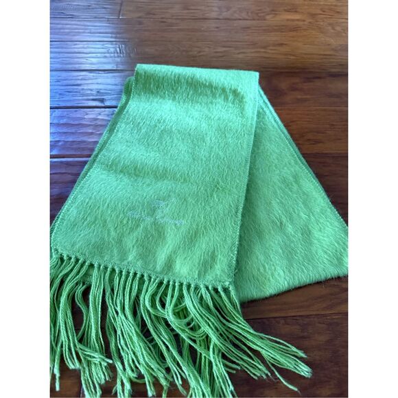 ALPACA CAMARGO Scarf / Wrap W 9”X L 64” Lime - Picture 4 of 7